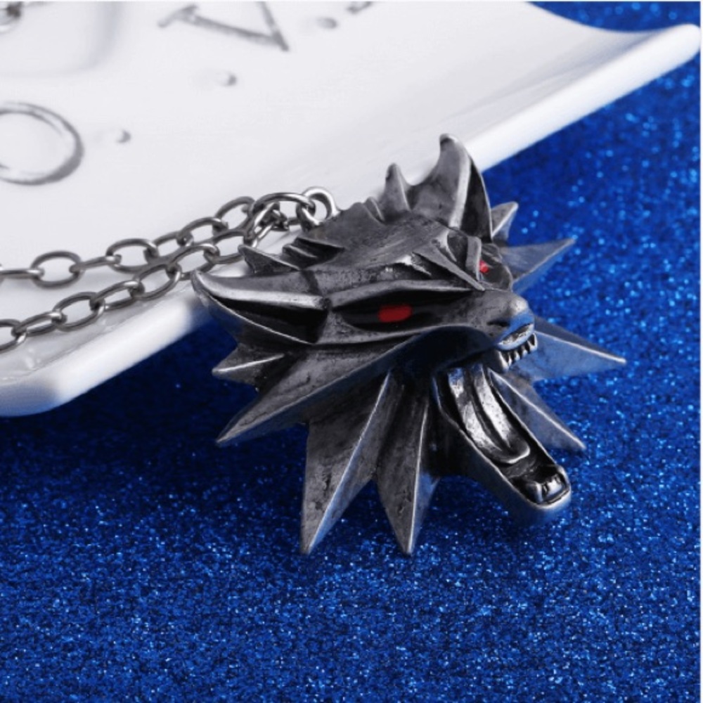 The Witcher 3 Wild Hunt Wolf Head Necklace